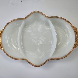 Vintage FireKing oven ware milk glassware